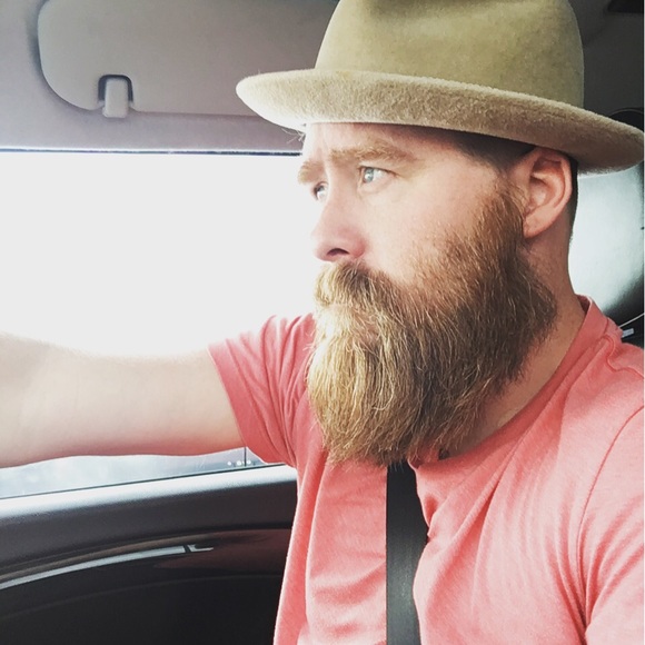 Meet your Posher, Mark - Picture 2 of 5